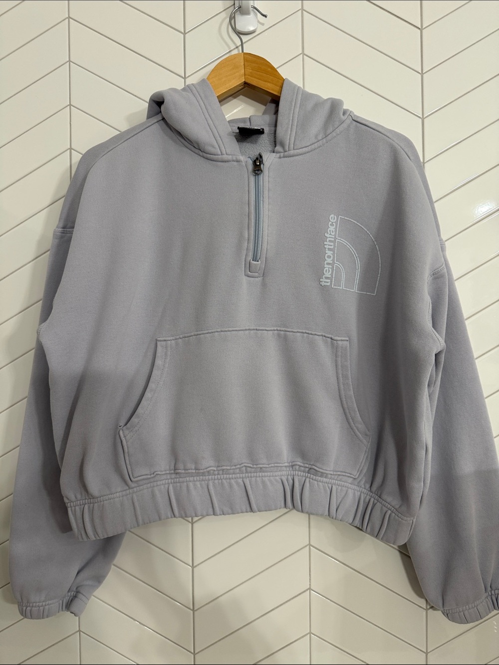 The North Face Women’s Cropped Quarter Zip Hoodie Gray Size M
